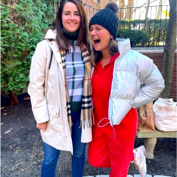 Meet your Posher, Trisha - Picture 1 of 15